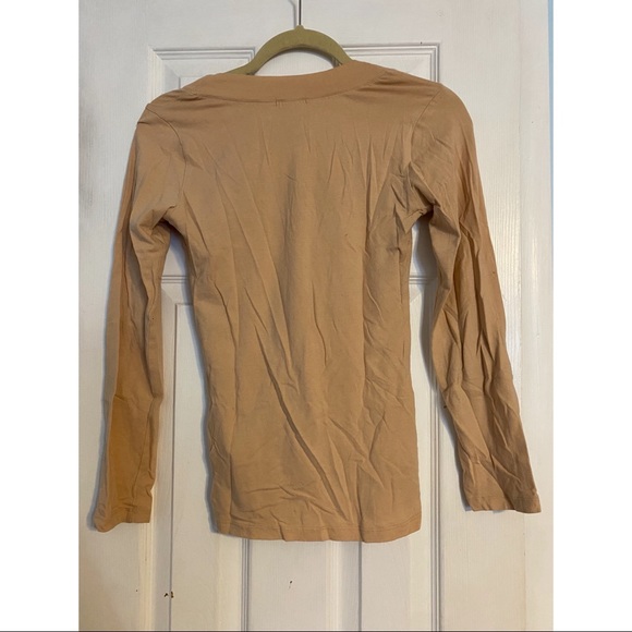 Nude V Neck Long Sleeved T | Size M - Picture 2 of 2